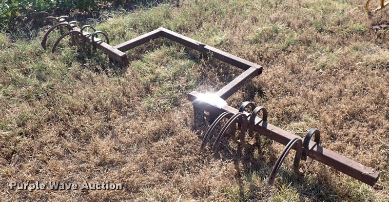 image for item DN2087 (2) field cultivators