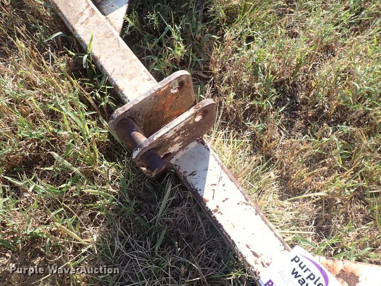 image for item DN2087 (2) field cultivators