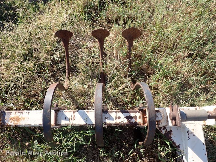 image for item DN2087 (2) field cultivators