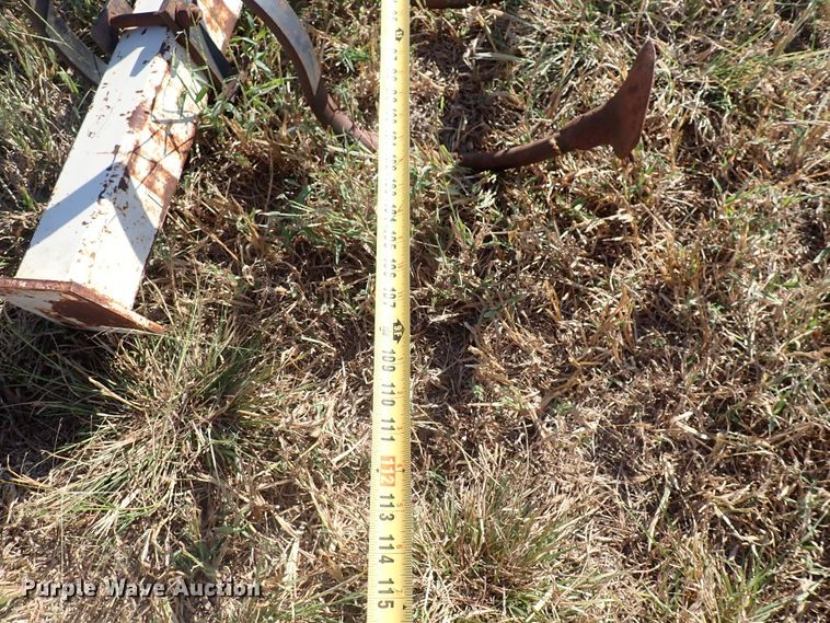 image for item DN2087 (2) field cultivators