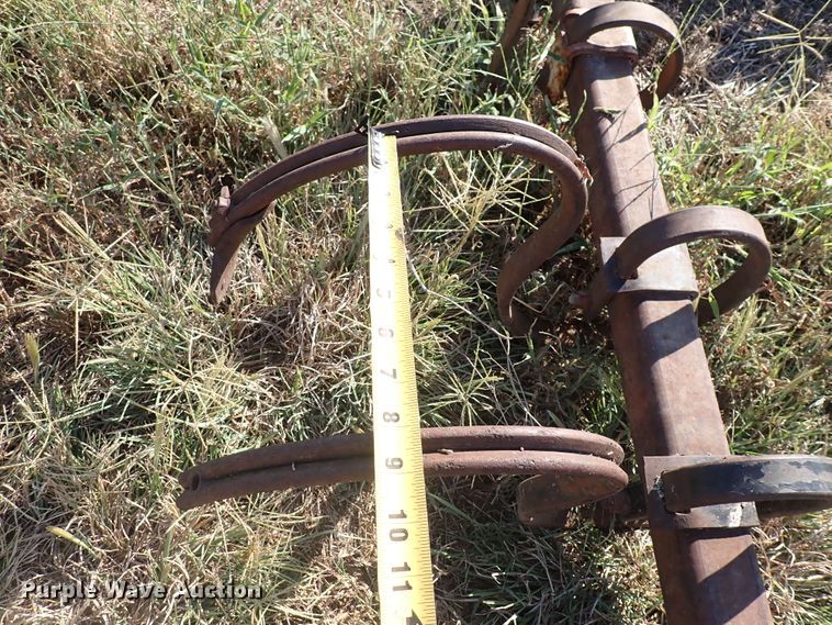 image for item DN2087 (2) field cultivators