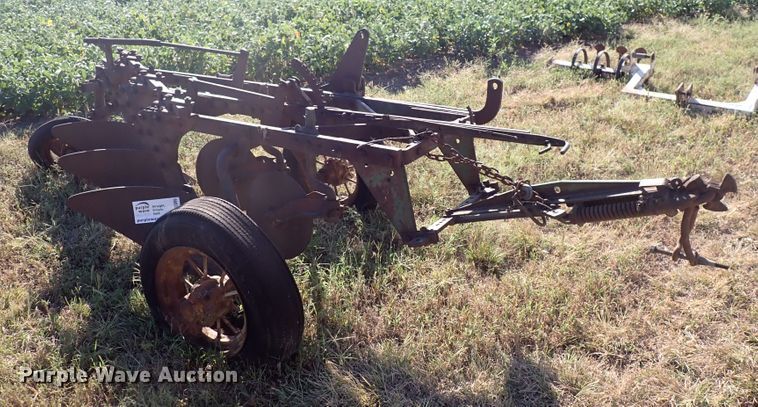 image for item DN2090 Three bottom plow