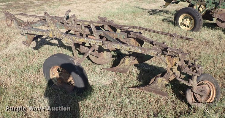 image for item DN2090 Three bottom plow