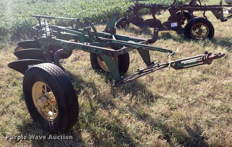 image for item DN2091 John Deere 55ABH  Three bottom plow