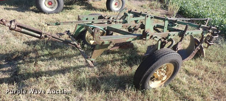 image for item DN2091 John Deere 55ABH  Three bottom plow