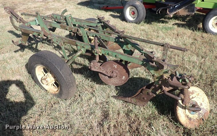 image for item DN2091 John Deere 55ABH  Three bottom plow