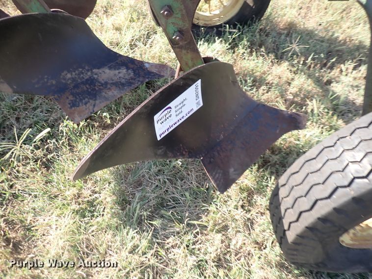image for item DN2091 John Deere 55ABH  Three bottom plow