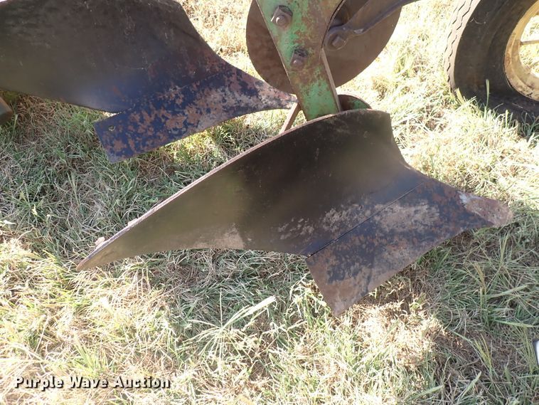 image for item DN2091 John Deere 55ABH  Three bottom plow