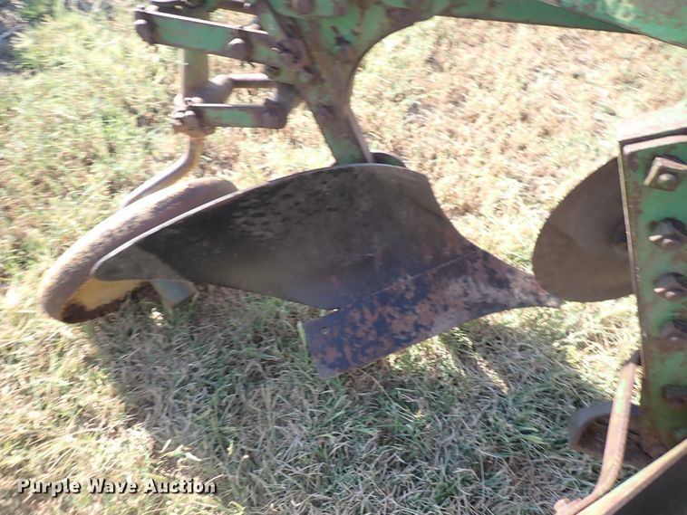 image for item DN2091 John Deere 55ABH  Three bottom plow