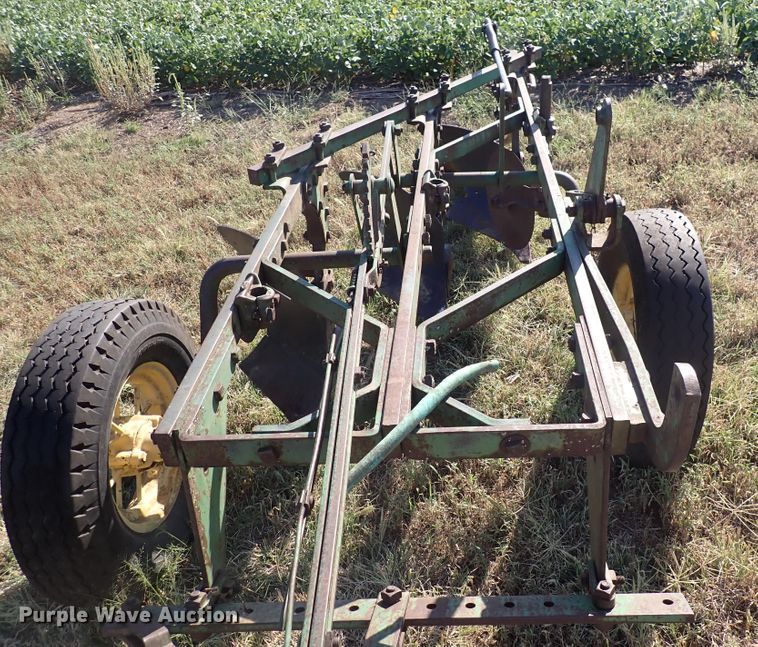 image for item DN2091 John Deere 55ABH  Three bottom plow