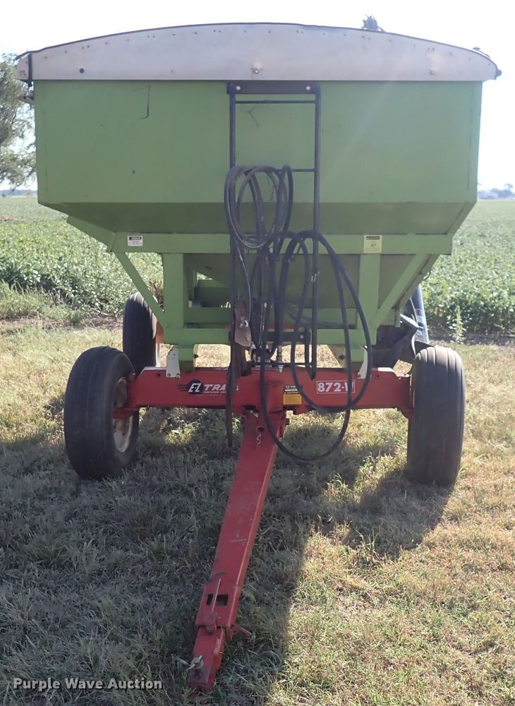 image for item DN2092 Parker 205  gravity wagon