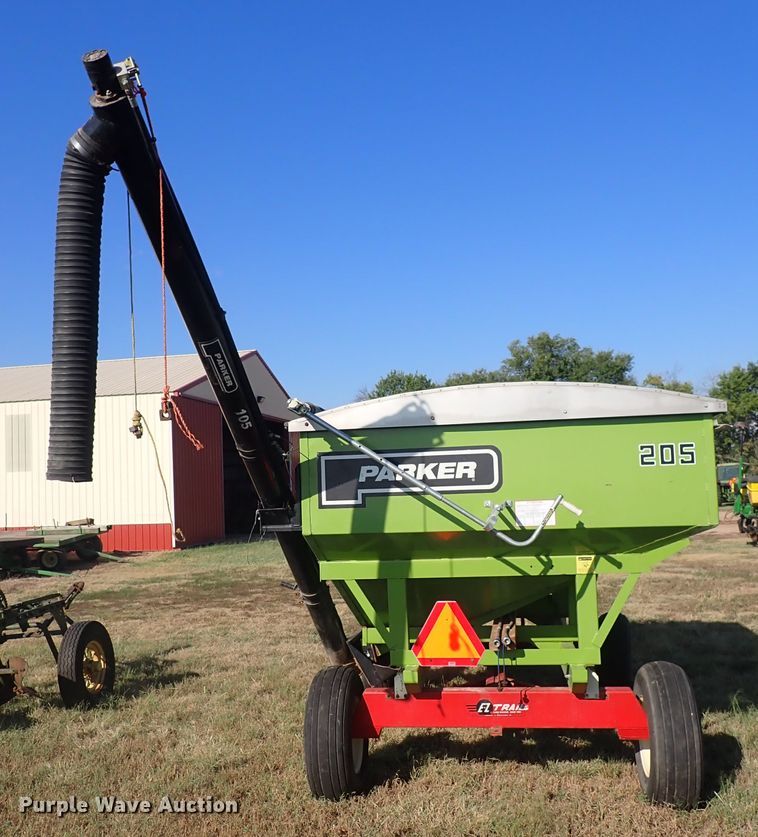 image for item DN2092 Parker 205  gravity wagon