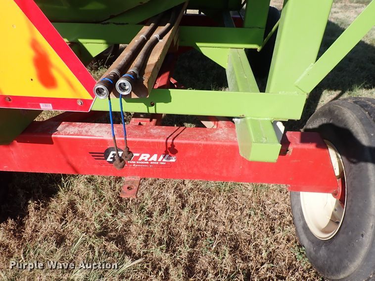 image for item DN2092 Parker 205  gravity wagon