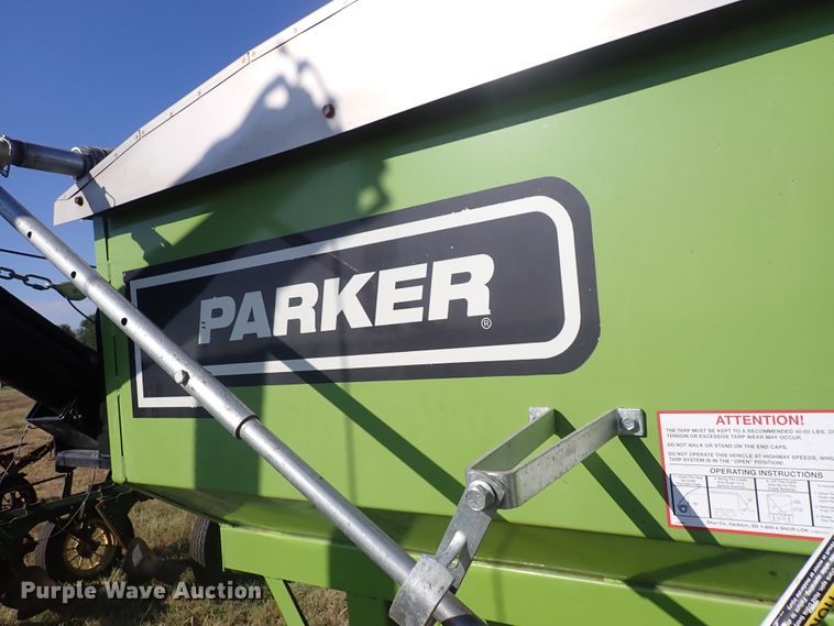 image for item DN2092 Parker 205  gravity wagon