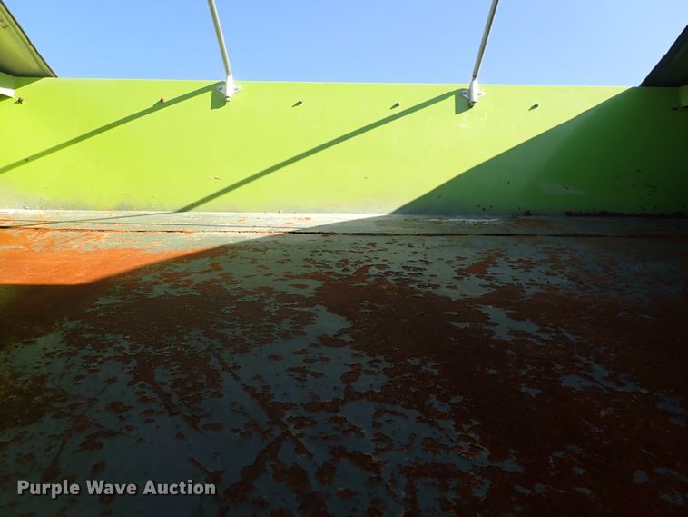 image for item DN2092 Parker 205  gravity wagon