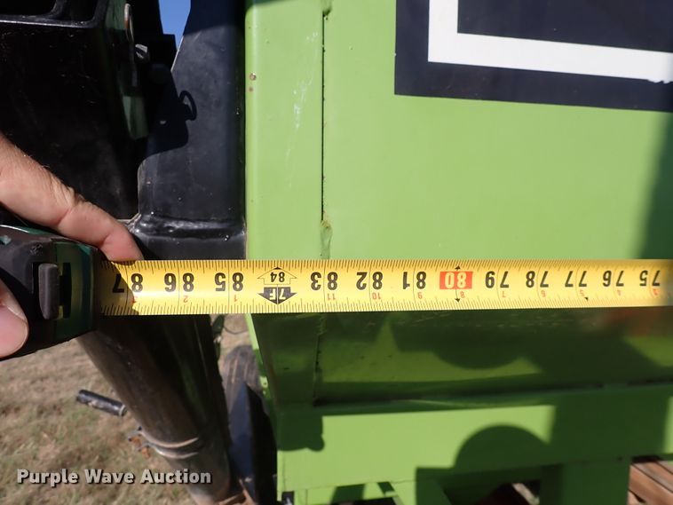 image for item DN2092 Parker 205  gravity wagon