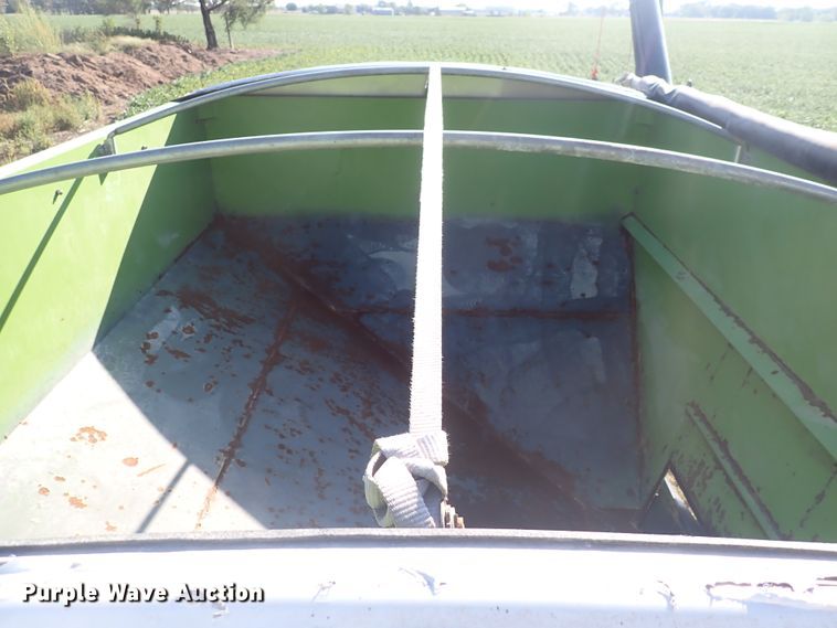 image for item DN2092 Parker 205  gravity wagon