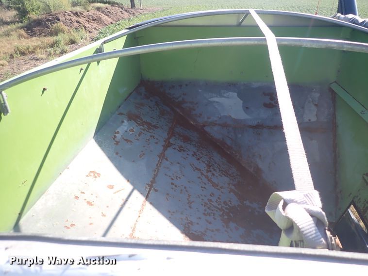 image for item DN2092 Parker 205  gravity wagon