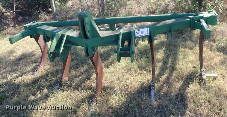 image for item DN2097 Landoll  v-ripper