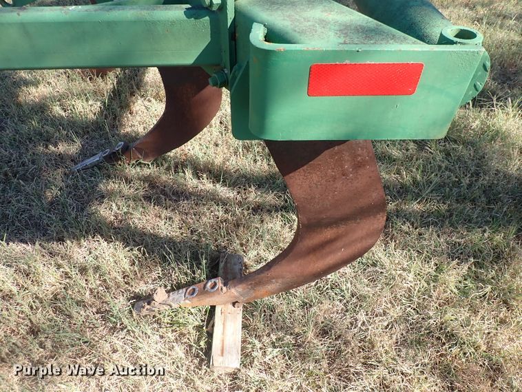 image for item DN2097 Landoll  v-ripper