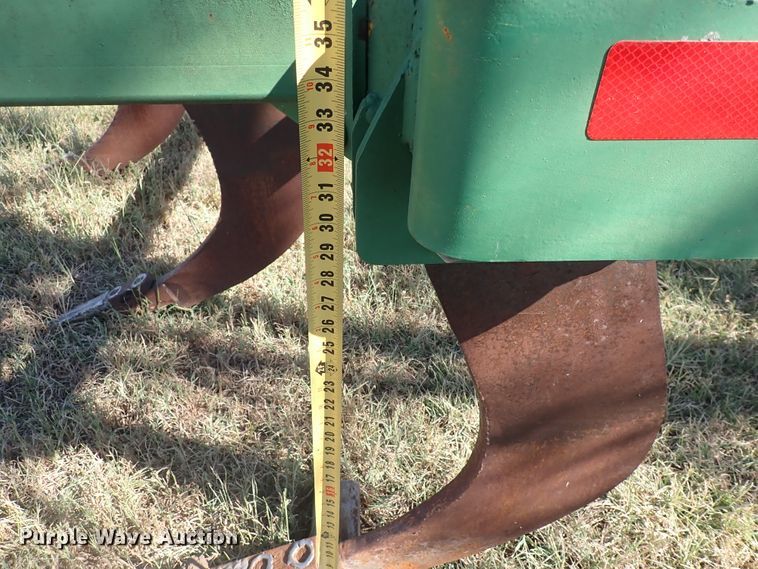 image for item DN2097 Landoll  v-ripper