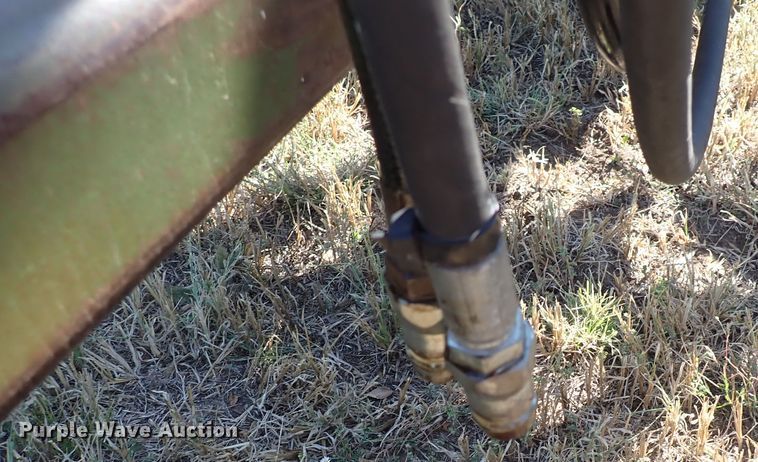 image for item DN2098 John Deere 235  double off-set disk