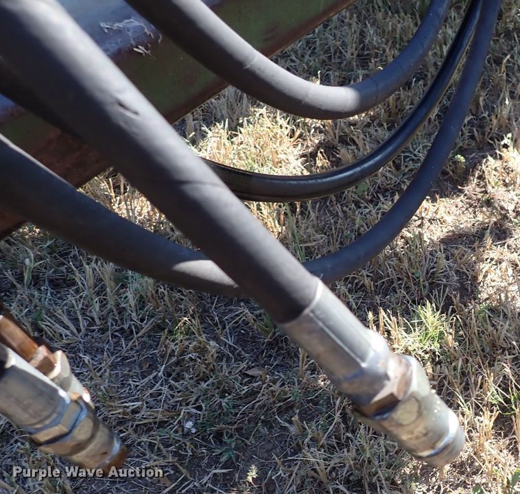 image for item DN2098 John Deere 235  double off-set disk