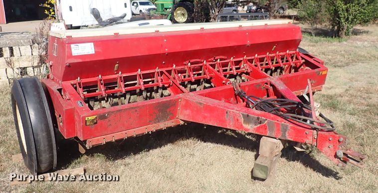 image for item DN2105 International 510  grain drill