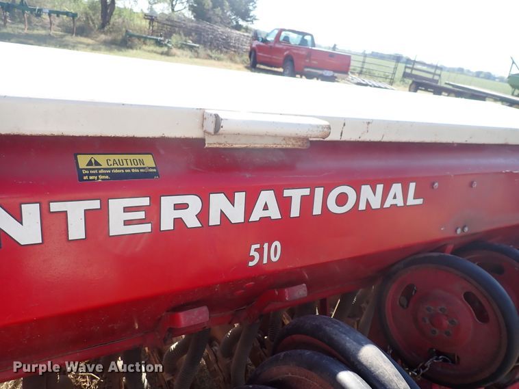 image for item DN2105 International 510  grain drill