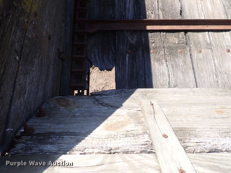 image for item DN2107 Manure spreader