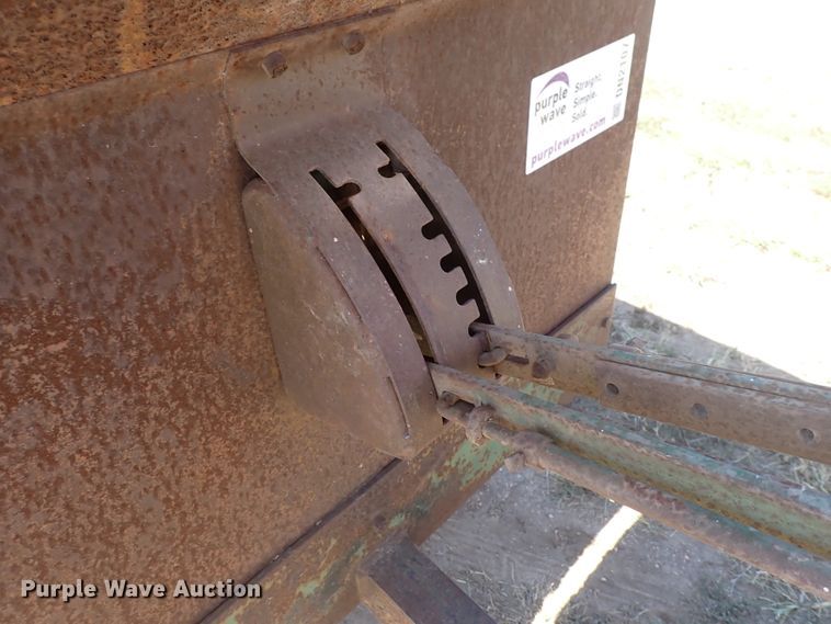 image for item DN2107 Manure spreader