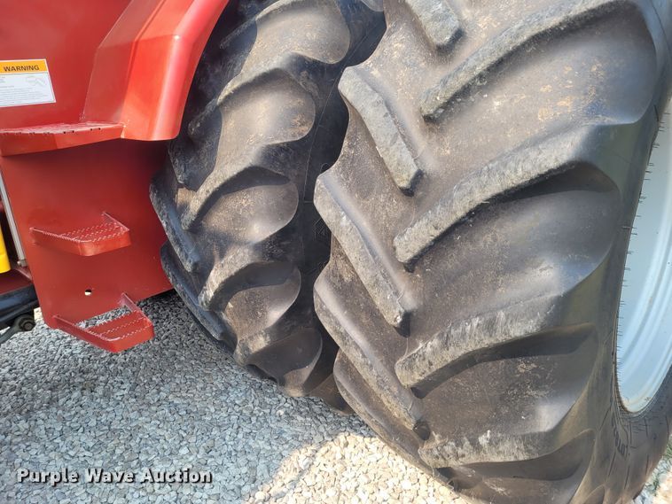 image for item FC9051 2011 Case IH Steiger 435  4WD tractor