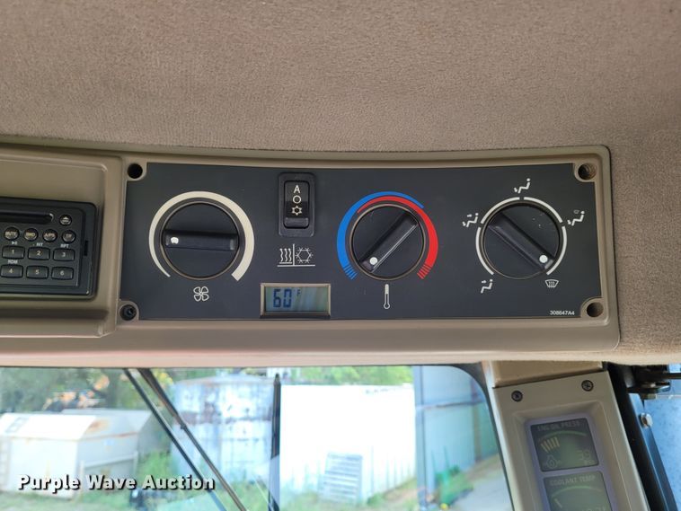 image for item FC9052 2001 Case IH STX440  4WD tractor