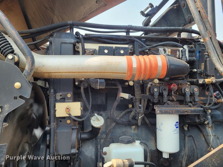 image for item FC9052 2001 Case IH STX440  4WD tractor