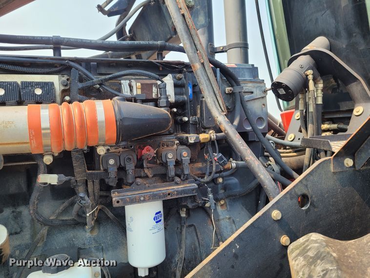 image for item FC9052 2001 Case IH STX440  4WD tractor