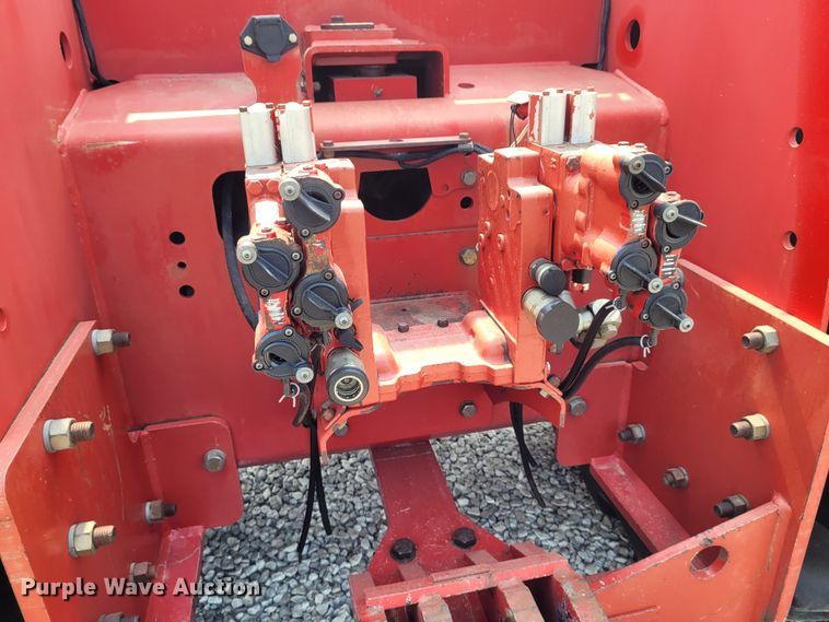 image for item FC9052 2001 Case IH STX440  4WD tractor