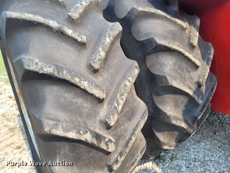 image for item FC9052 2001 Case IH STX440  4WD tractor