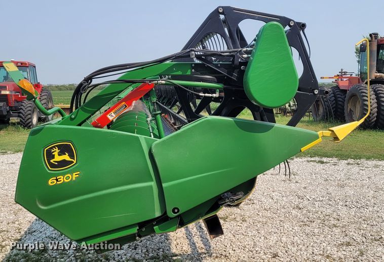 image for item FC9053 2015 John Deere 630F  flex head