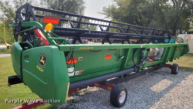 image for item FC9053 2015 John Deere 630F  flex head