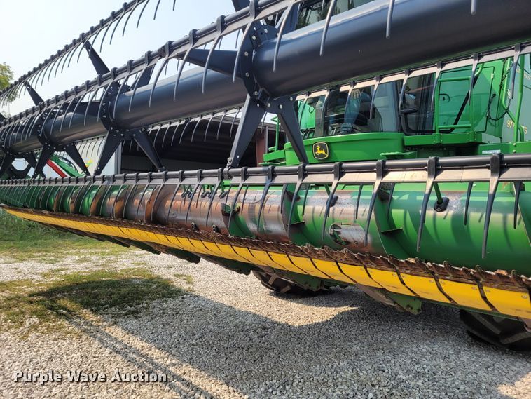 image for item FC9053 2015 John Deere 630F  flex head