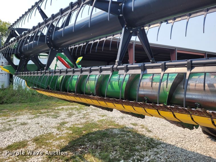 image for item FC9053 2015 John Deere 630F  flex head