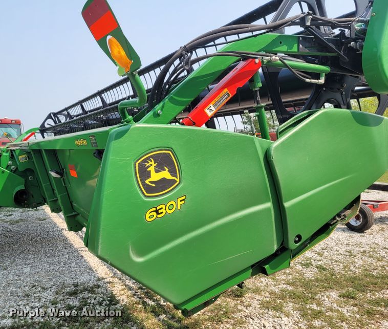 image for item FC9053 2015 John Deere 630F  flex head