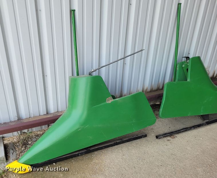 image for item FC9053 2015 John Deere 630F  flex head