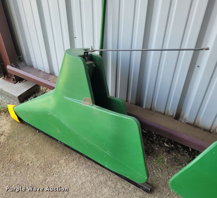 image for item FC9053 2015 John Deere 630F  flex head