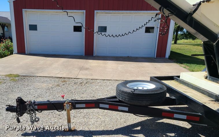 image for item IC9992 Friesen 240  seed tender