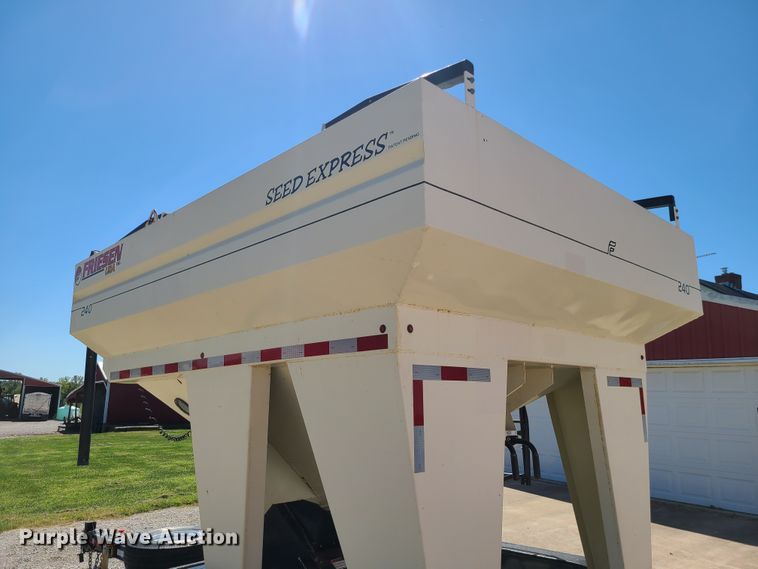 image for item IC9992 Friesen 240  seed tender