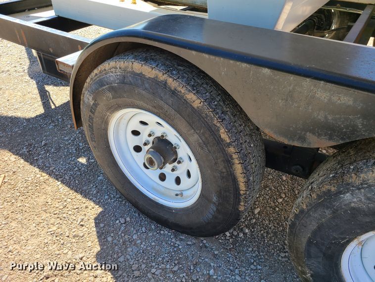 image for item IC9992 Friesen 240  seed tender