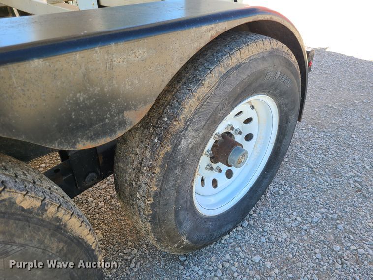 image for item IC9992 Friesen 240  seed tender