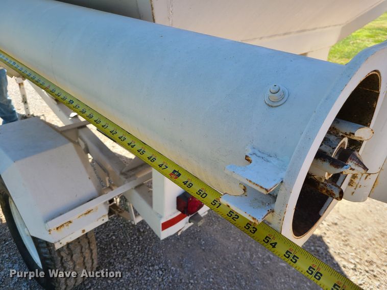 image for item IC9993 Unverferth 150  seed tender