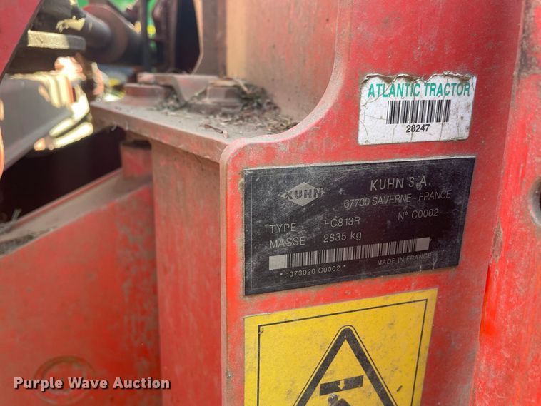 image for item IF9255 Kuhn FC813R  triple windrower